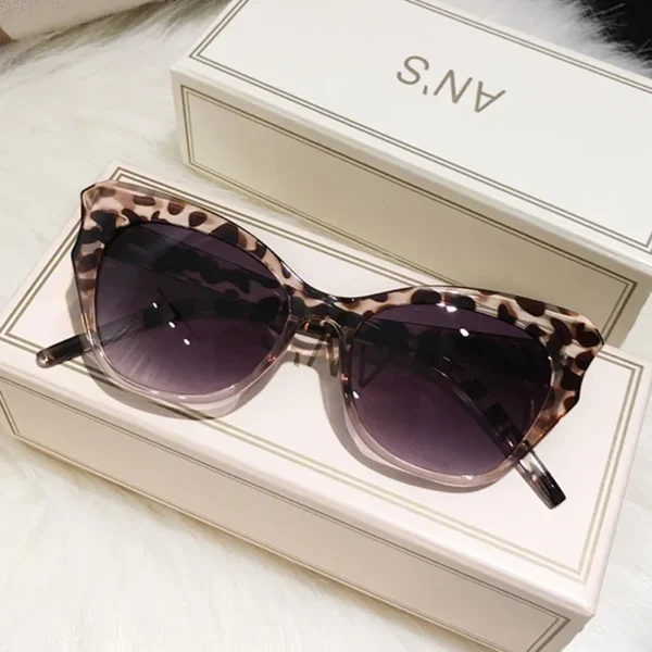 Vintage Cat Eye Sunglasses 1